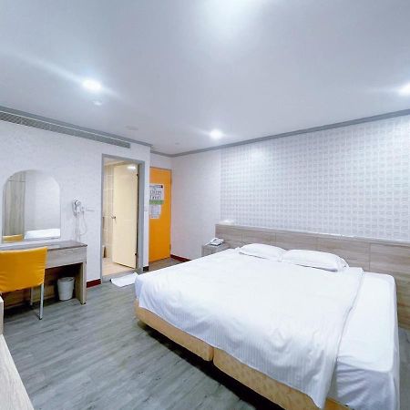 A22 Wei Lu Hotel Zhongli Zewnętrze zdjęcie